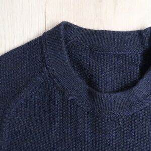 Men's Lululemon dark blue Sweater